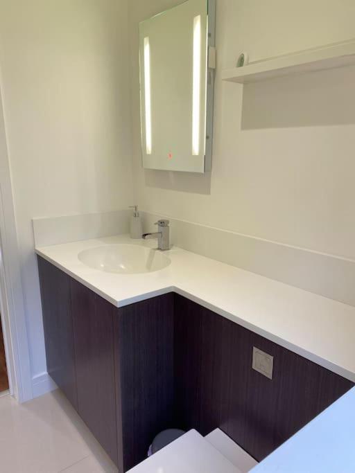 Cedar Garden Cottage East Chinnock 외부 사진